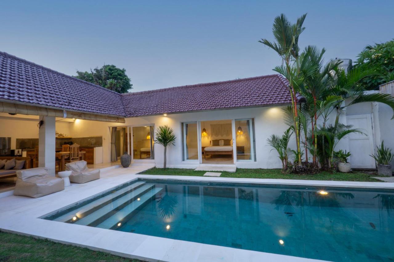 Villa Pagu Seminyak Eksteriør bilde